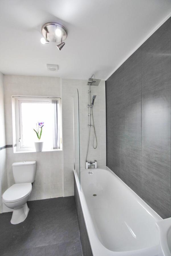 Anjore House - Modern Serviced Apartment In Белфаст Екстер'єр фото